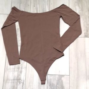 Babaton off the shoulder bodysuit